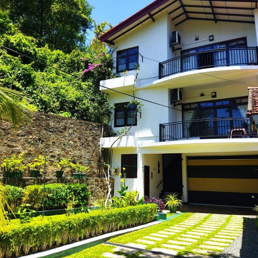 Edelweiss Residence Hikkaduwa Buitenkant foto